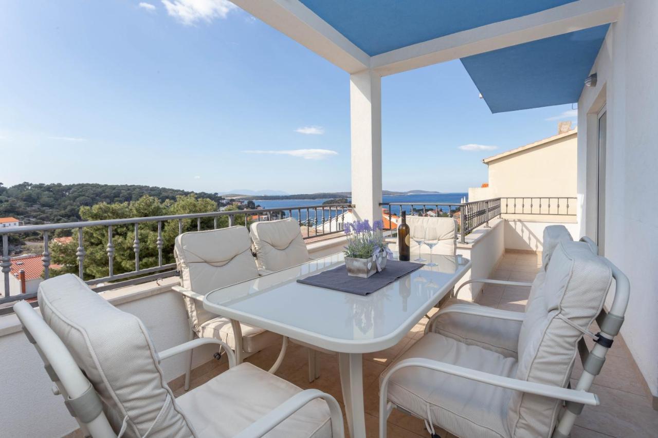 Apartment Tasina Đảo Hvar Ngoại thất bức ảnh