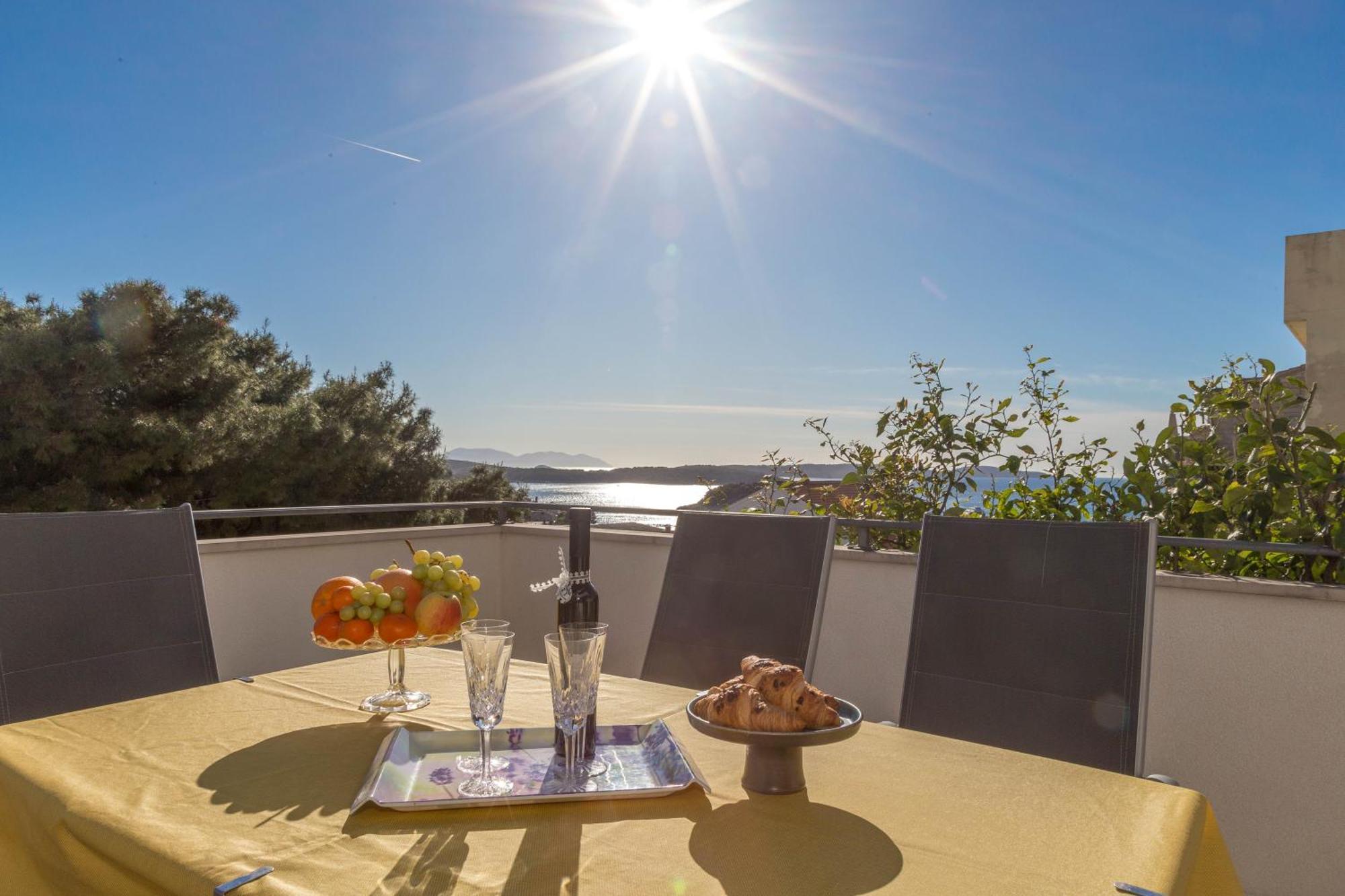 Apartment Tasina Đảo Hvar Ngoại thất bức ảnh