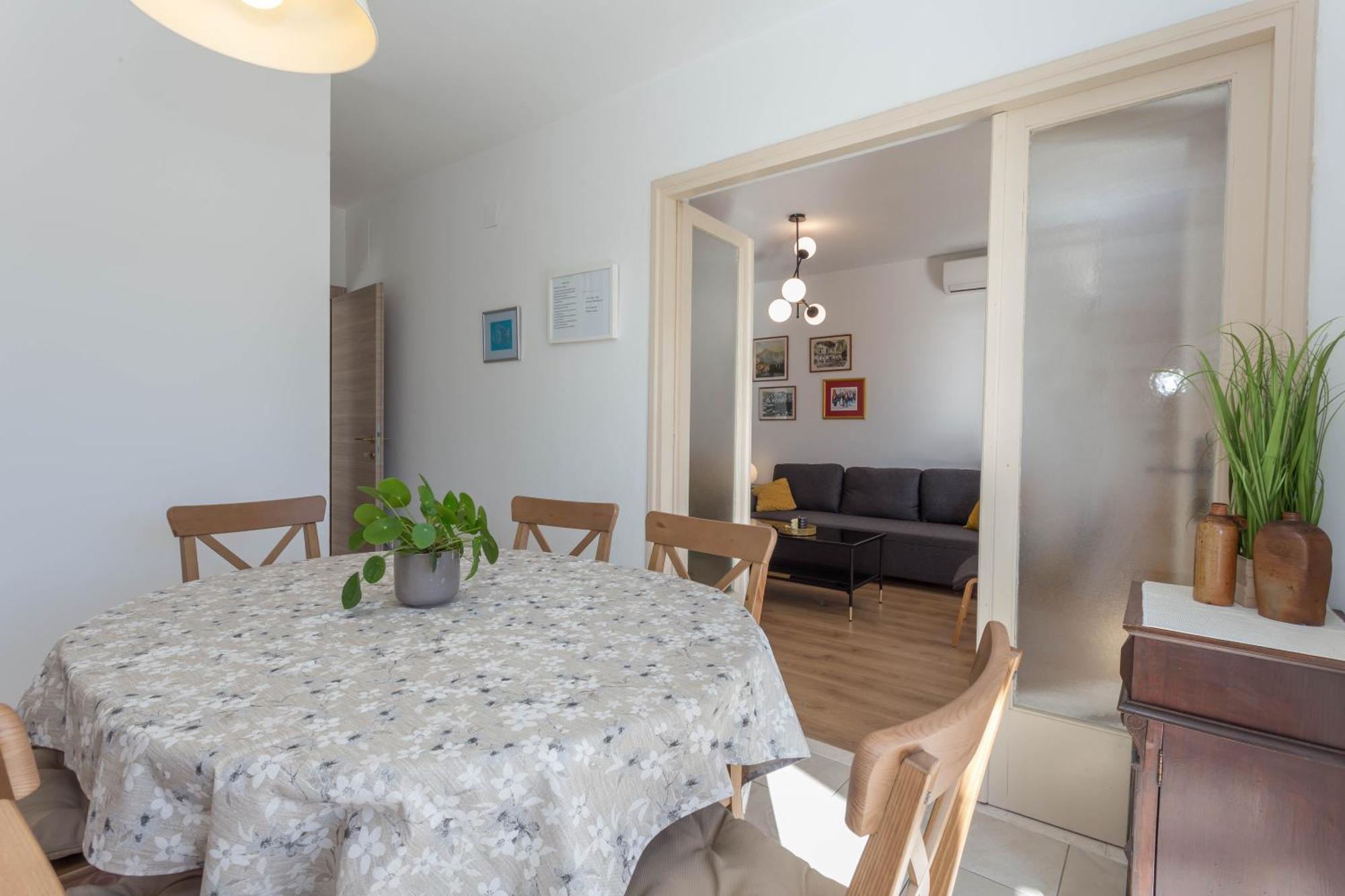 Apartment Tasina Đảo Hvar Ngoại thất bức ảnh