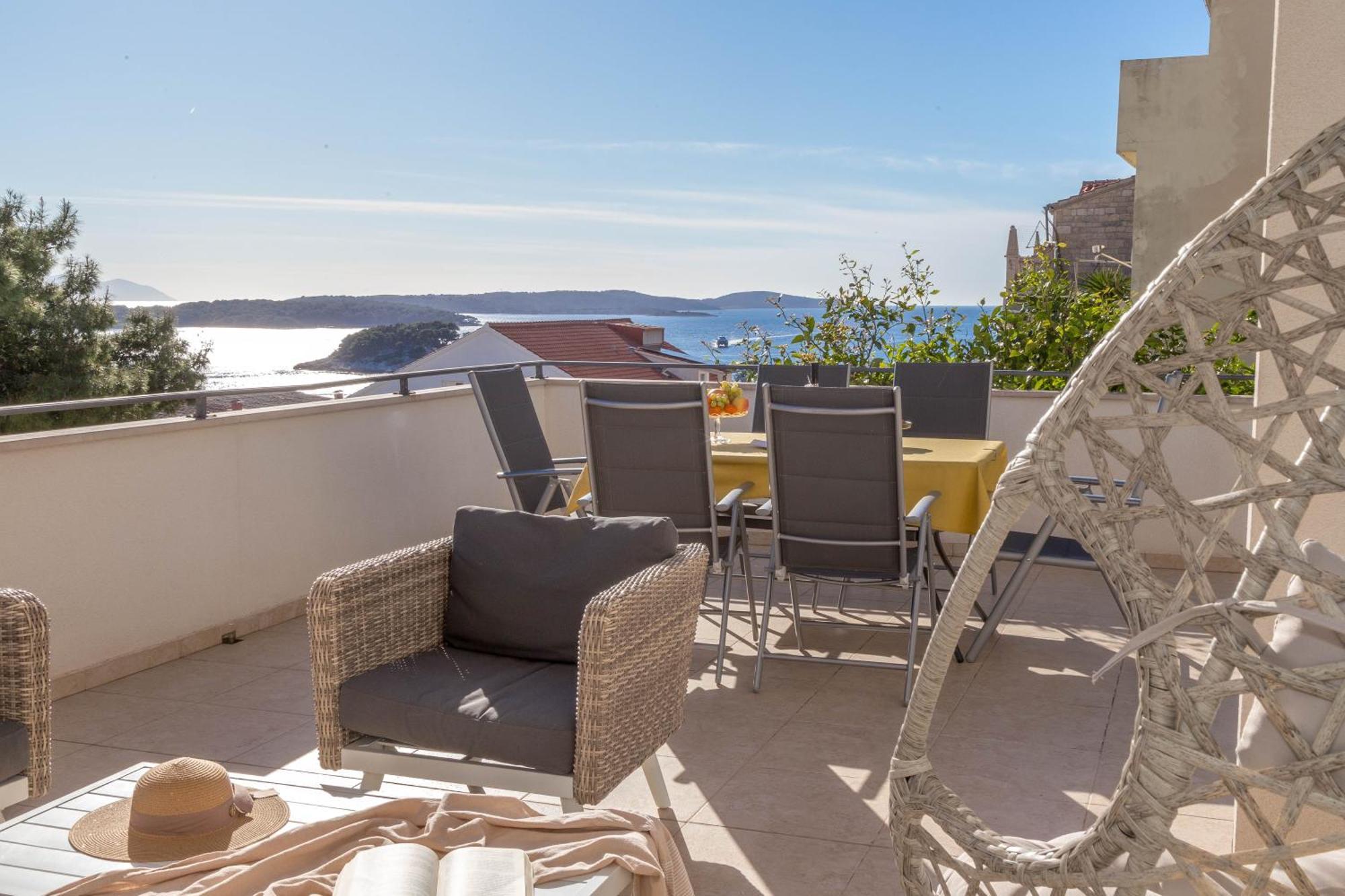 Apartment Tasina Đảo Hvar Ngoại thất bức ảnh